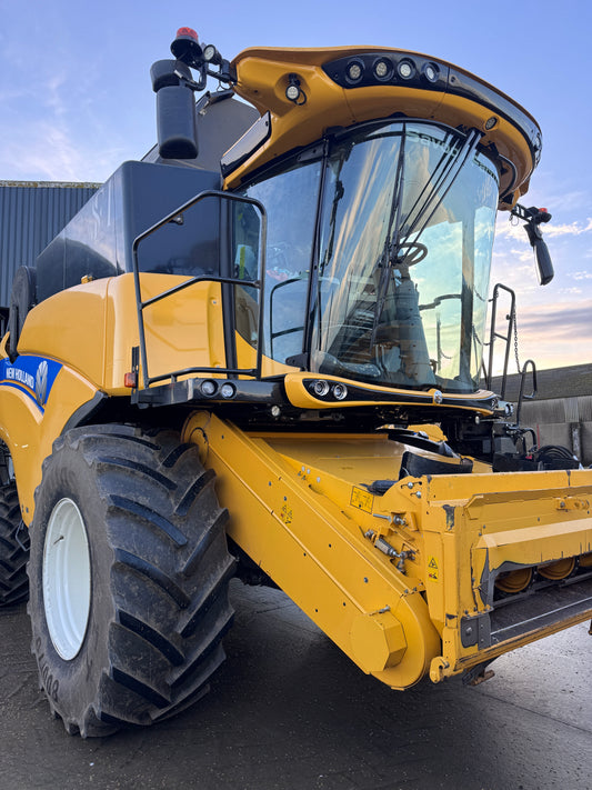 New Holland CX8.80 Combine Harvester