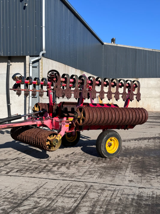 Vaderstad 6.2m rollers with CrossBoard